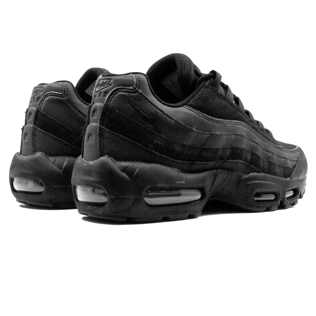 Nike Air Max 95 - Essentials 'Triple Black'